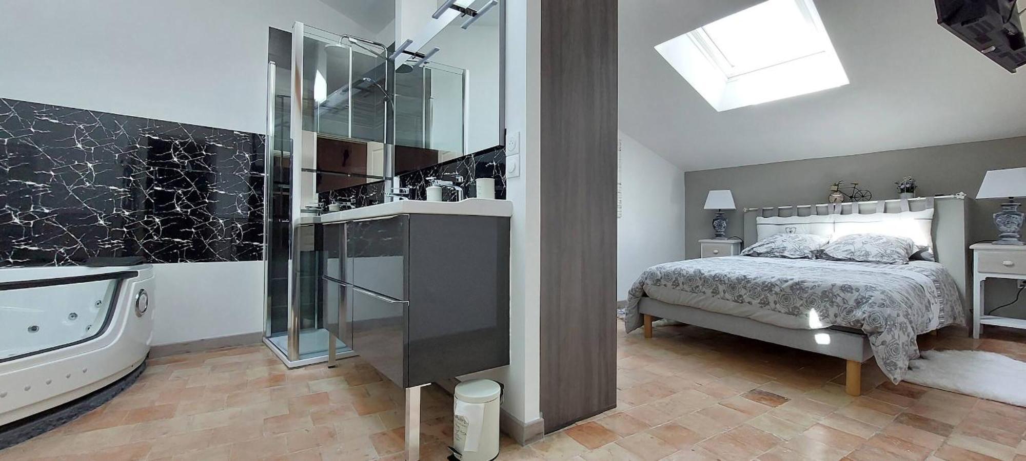 Le Lavandin Classe 3 Etoiles Riez Buitenkant foto
